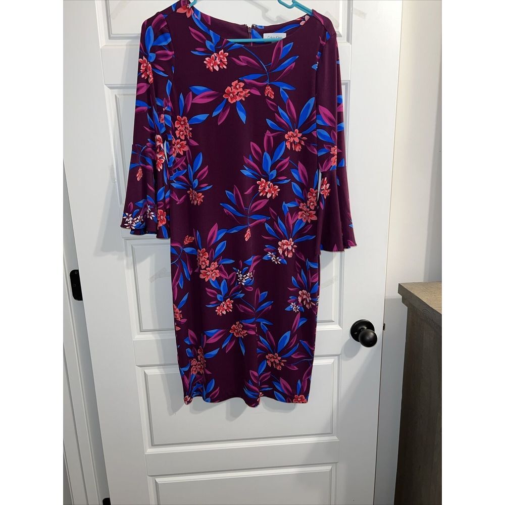 womens dress Calvin Klein floral pattern sheath size 8